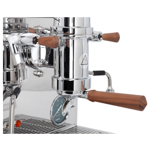 Profitec Pro 800 mit Holzapplikation